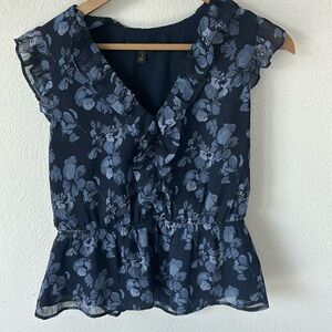 Cutest and stylish Banana Republic Top!